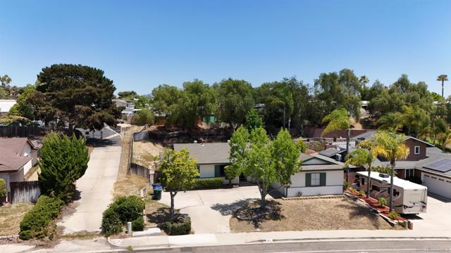 931 Rutgers Ave, Chula Vista CA: https://media.crmls.org/mediaz/9373c7fd-7f56-4a44-aecd-dd7404553a2c.jpg