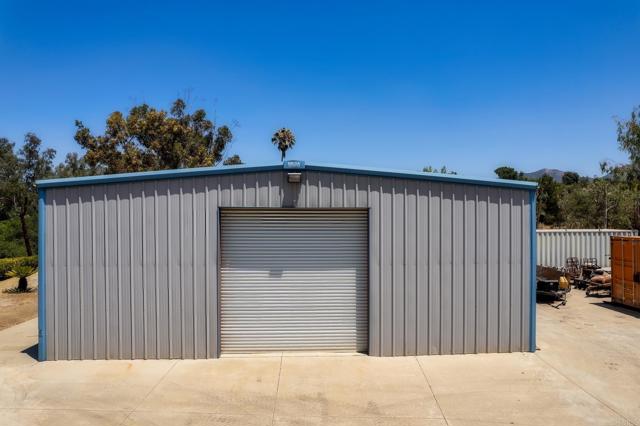 18822 Possum Pass, Valley Center CA: https://media.crmls.org/mediaz/93753552-8c34-4dcf-9085-abb33a6d4849.jpg