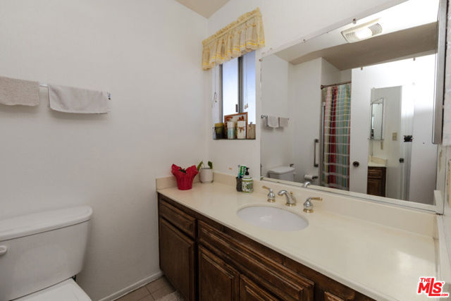 9041 Van Nuys Boulevard, 210 photo 37