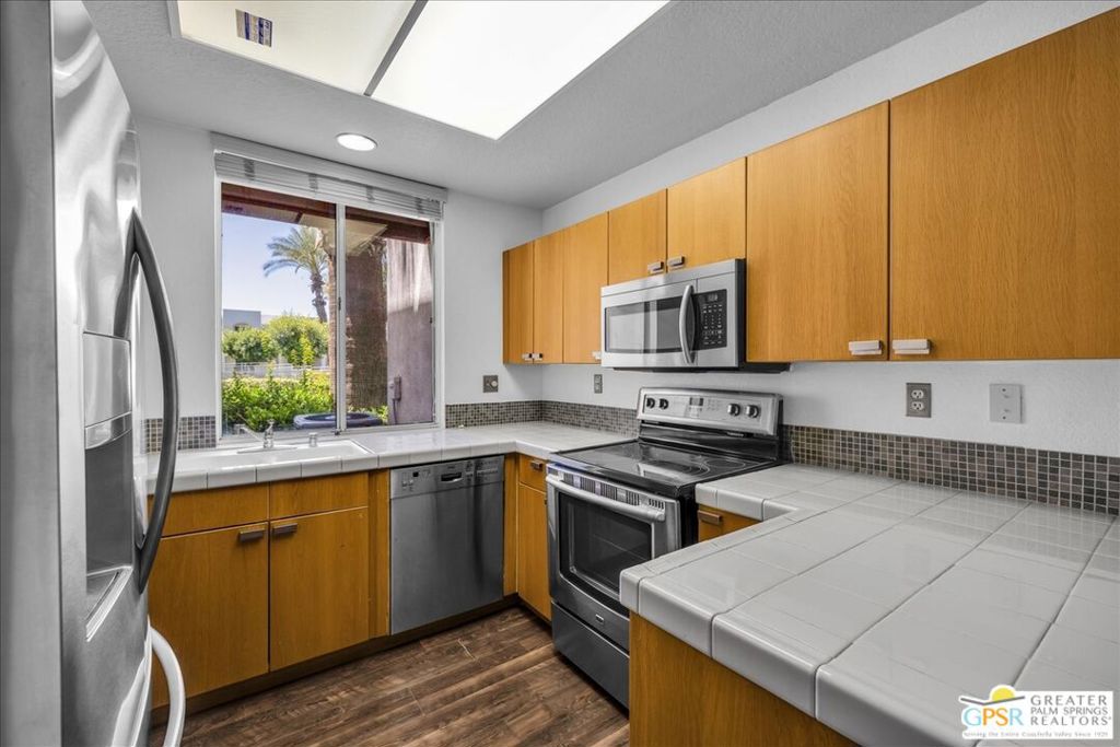 401 S El Cielo Road #157