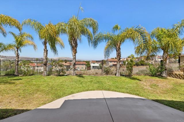 475 Marsh Harbor Drive, San Diego CA: https://media.crmls.org/mediaz/9377a8cc-c355-4b90-9c25-49454ea695ea.jpg