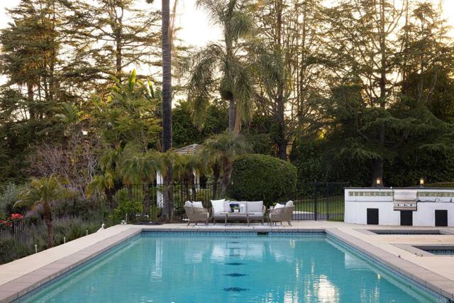 15017 Skyridge Road, Poway CA: https://media.crmls.org/mediaz/93780b0b-3e47-4ee5-bc58-e8c25abb14ba.jpg