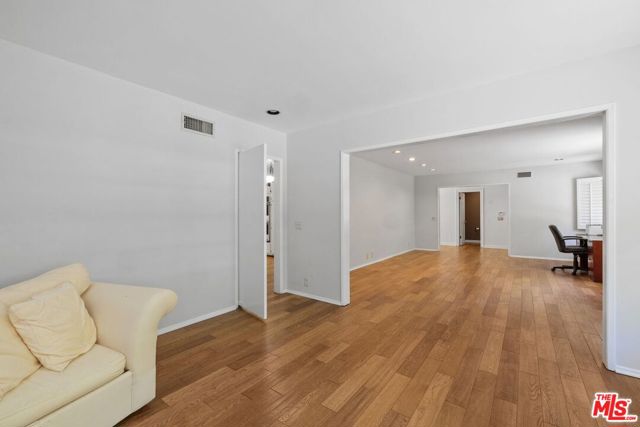 1834 Roscomare Road, Los Angeles CA: https://media.crmls.org/mediaz/93785e11-d0de-4d50-a081-f9b34effdc3a.jpg