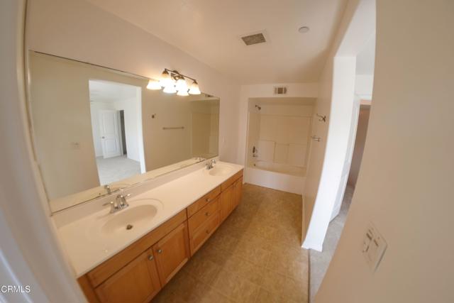 Detail Gallery Image 15 of 17 For 644 Green River St, Oxnard,  CA 93036 - 3 Beds | 2 Baths