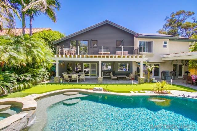 10616 Falcon Rim Pt, San Diego CA: https://media.crmls.org/mediaz/937ae970-d1f3-4edf-86fe-510e68949655.jpg