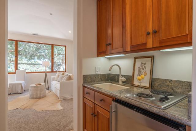 11725 Camino Escondido Road, Carmel Valley CA: https://media.crmls.org/mediaz/937b606c-22ce-493c-bf86-0fcd32fcc013.jpg