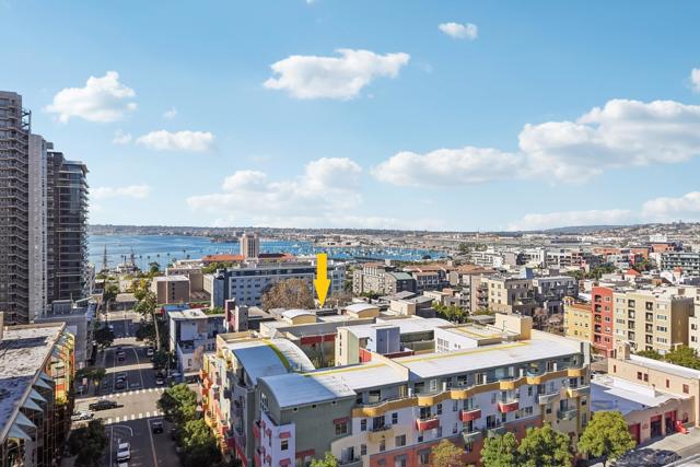 1501 India St, San Diego CA: https://media.crmls.org/mediaz/937c88f9-0b7f-48e0-a9d7-5098e68da431.jpg