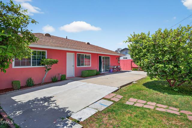 3666 Fournier Street, Oxnard CA: https://media.crmls.org/mediaz/937fd435-95a9-45d3-b9e0-27c44de5a303.jpg