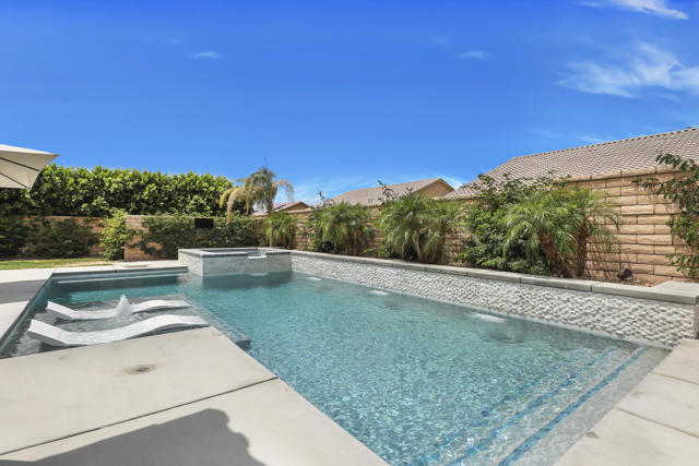 41153 Danforth Court, Indio CA: https://media.crmls.org/mediaz/937fdf31-d1d3-4109-b8f5-8888f8187fd2.jpg