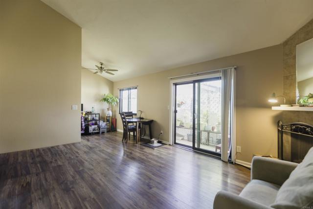 Detail Gallery Image 4 of 19 For 12650 Lakeshore Dr #160,  Lakeside,  CA 92040 - 2 Beds | 2 Baths