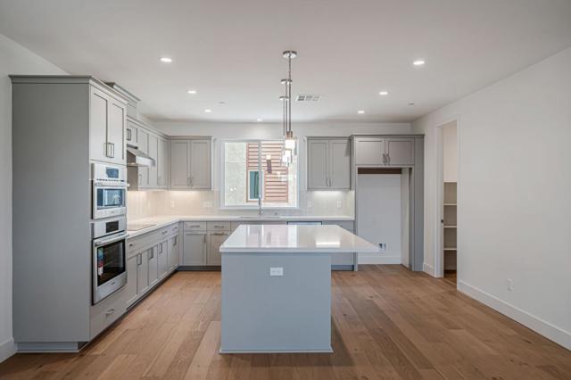 1017 Sinopia Terrace, San Ramon CA: https://media.crmls.org/mediaz/9381da18-2b4b-482d-a318-df445e99ed24.jpg