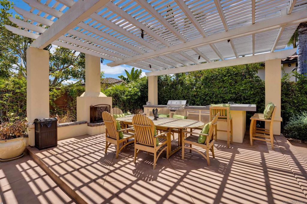 MLS #250027889SD image #32