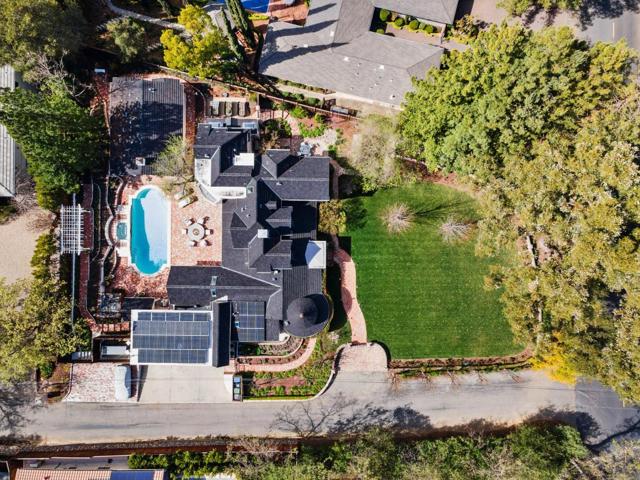 17930 Vineland Avenue, Monte Sereno CA: https://media.crmls.org/mediaz/9386fb67-22f8-4e89-a460-73ee1f626ce7.jpg