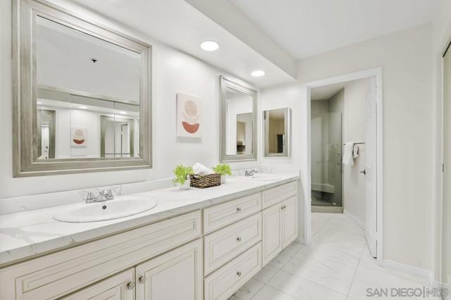 3405 Florida St, San Diego CA: https://media.crmls.org/mediaz/938729c2-bcfb-4e89-8c07-2f73fada3d96.jpg