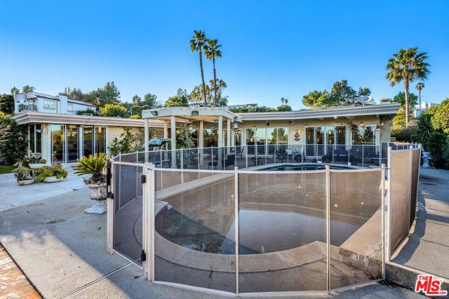 Drew Fenton | 10810 Via Verona Street Los Angeles CA | MLS: 7631190 Drew Fenton | 10810 Via Verona Street Los Angeles CA | MLS: 7631190