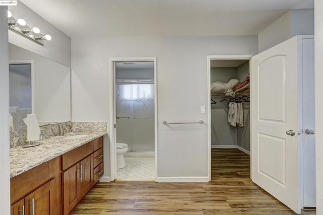 5106 Cabrillo Pt, Discovery Bay CA: https://media.crmls.org/mediaz/9387f488-ddc8-4d04-9f23-038b54e64622.jpg