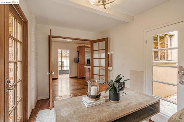 Image 23 of 60 For 44 Highgate Rd