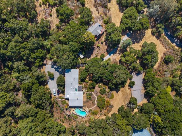 640 Los Trancos Road,  CA: https://media.crmls.org/mediaz/9388b7cb-aaba-445b-81e1-3f858f6d8ecd.jpg