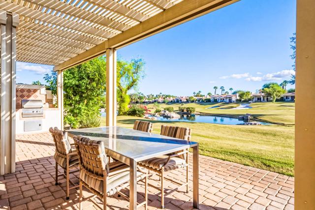 821 Deer Haven Circle, Palm Desert, CA 92211