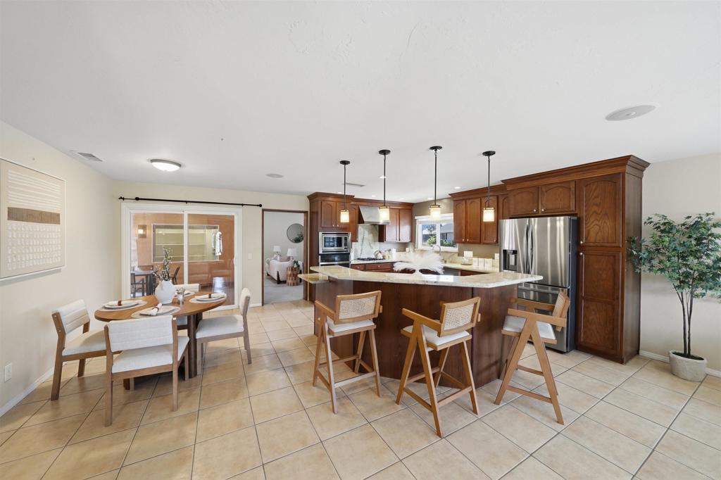 670 Citrus Avenue - photo 14