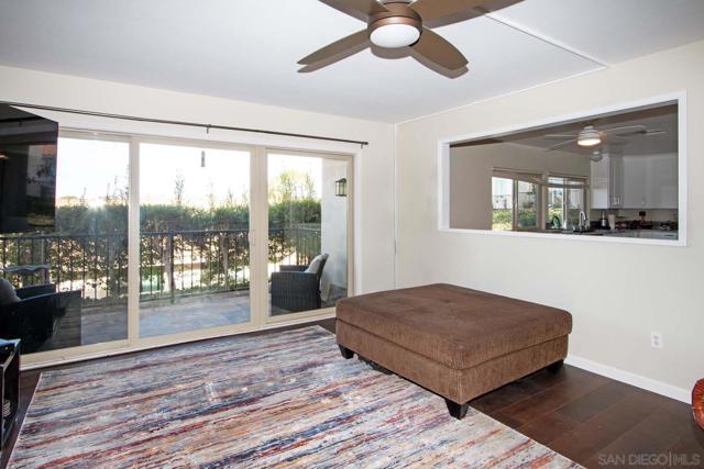 17453 Plaza Cerado, San Diego CA: https://media.crmls.org/mediaz/938addfb-4b9b-4144-b878-0adfd4b4b8b4.jpg