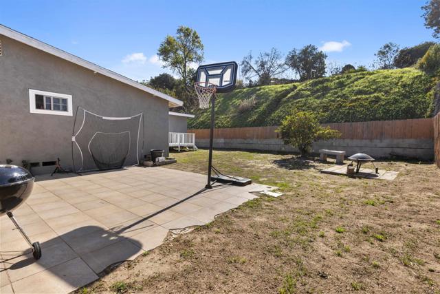 2482 Calle Tres Lomas, Paradise Hills CA: https://media.crmls.org/mediaz/938b9e15-a0b3-4f83-b1d9-8a6a21819e3c.jpg