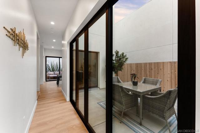 3653 Wilson Ave, San Diego CA: https://media.crmls.org/mediaz/938bdbfd-2a72-4866-80d5-74580061c9f1.jpg