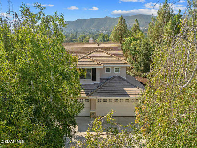1636 Meadowglen Court, Newbury Park CA: https://media.crmls.org/mediaz/938ceaad-f3c5-4637-aa90-8eb5664ee165.jpg
