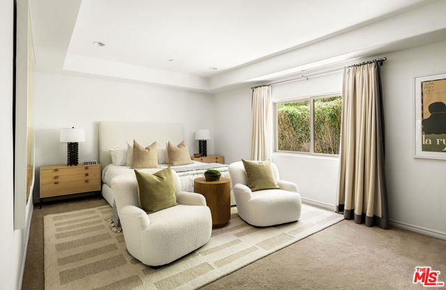 11633 Chenault Street, Los Angeles CA: https://media.crmls.org/mediaz/938d5d88-37fe-4e22-9aca-97dd8e43e13f.jpg