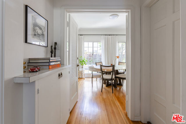 9660 W Olympic Boulevard, Beverly Hills CA: https://media.crmls.org/mediaz/938d86b1-f96b-42fa-9669-f2c74f647960.jpg