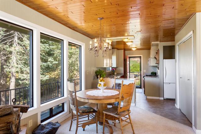 Detail Gallery Image 15 of 38 For 22209 Crestline Rd, Palomar Mountain,  CA 92060 - 3 Beds | 1/1 Baths