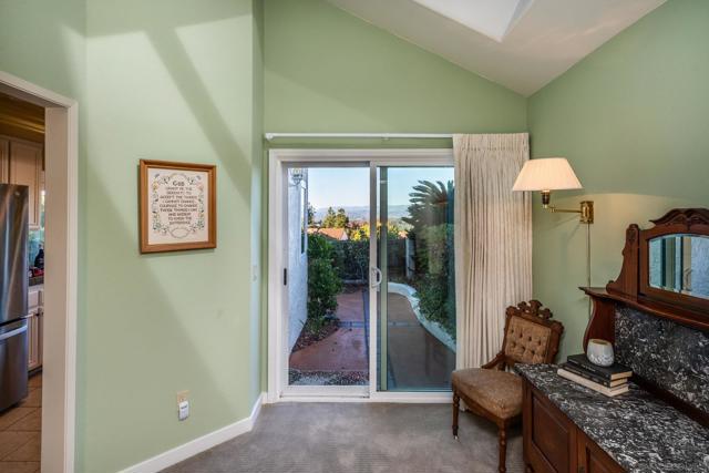 12124 Putting Green Row, San Diego, California 92128, 3 Bedrooms Bedrooms, ,2 BathroomsBathrooms,Single Family Residence,For Sale,Putting Green Row,250019789SD