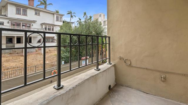 Detail Gallery Image 17 of 30 For 2445 Brant St #304,  San Diego,  CA 92101 - 1 Beds | 1 Baths