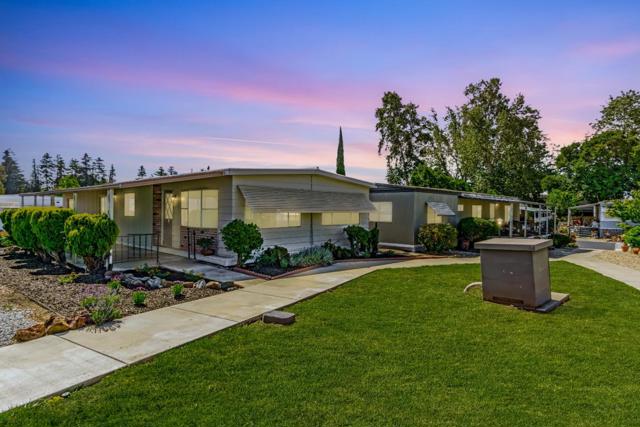 2097 Dalis Drive, Concord CA: https://media.crmls.org/mediaz/938ef142-dae8-477d-a81a-891a6e64d315.jpg