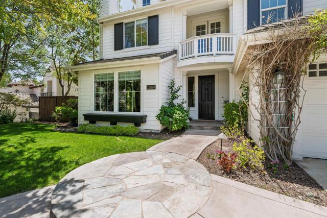 1569 Glencrest Drive, San Marcos CA: https://media.crmls.org/mediaz/938ef80f-79d6-40de-889e-944d0e049375.jpg