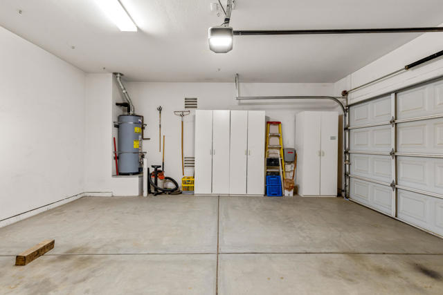 78664 Platinum Drive, Palm Desert CA: https://media.crmls.org/mediaz/9390087c-b70a-48e3-8486-9839216d3c5c.jpg