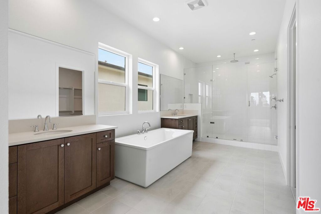 MLS #26652433 image #30