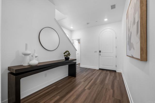 Home for Sale in Vista