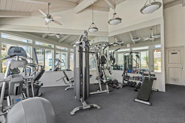 4007 Crown Point Drive, San Diego CA: https://media.crmls.org/mediaz/9391efac-6b06-42cc-8986-fff1617512ba.jpg