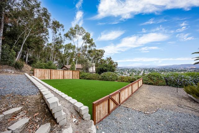 1148 Emerald Heights Rd, El Cajon CA: https://media.crmls.org/mediaz/9392de9b-6c89-4d13-921c-5002e4c4f4b0.jpg