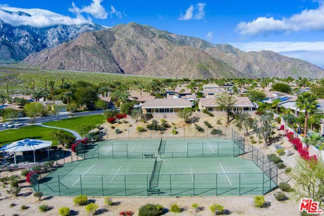 850 Ventana, Palm Springs, CA 92262