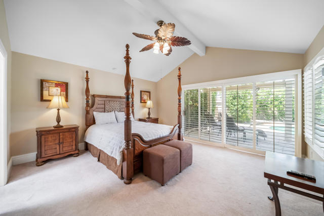 43512 Via Magellan Drive, Palm Desert CA: https://media.crmls.org/mediaz/9393893f-ee0e-4dd1-9d56-020048b81ab3.jpg