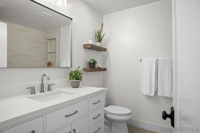 Image 26 of 39 For 5852 Dirac Street