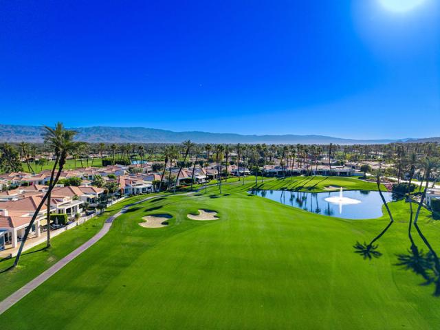 75315 Saint Andrews Court, Indian Wells CA: https://media.crmls.org/mediaz/9394a5ee-2cf9-490a-858a-30ee3f581276.jpg