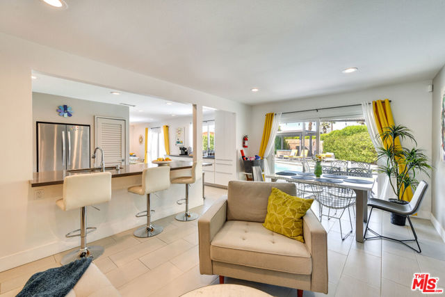 2146 N Blando Road, Palm Springs CA: https://media.crmls.org/mediaz/9394f193-41ad-47cb-99cc-d4c86be94f2f.jpg
