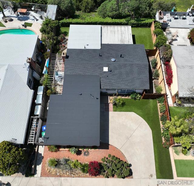 2534 Bartel St, San Diego CA: https://media.crmls.org/mediaz/9395553c-d7e0-4292-b659-1c60e3662d6b.jpg