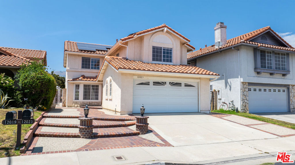 12023 Stone Gate Way