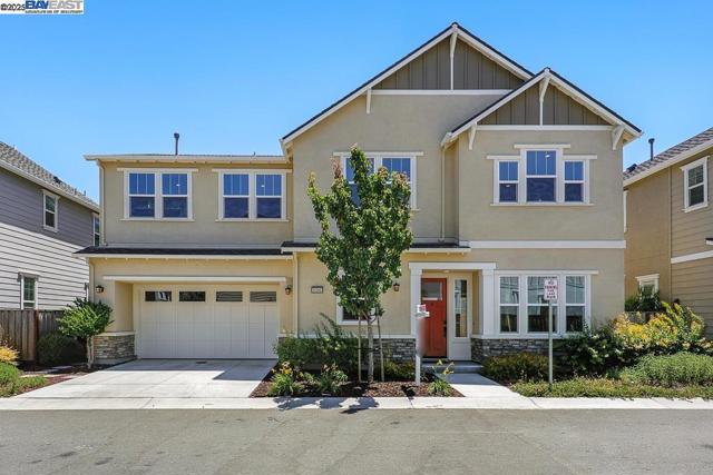 8360 Marine Way, Newark CA: https://media.crmls.org/mediaz/9396e5e1-4b86-4f7a-a030-fed1c1b9e17b.jpg