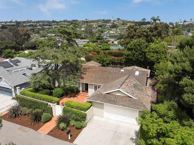8031 La Jolla Shores Drive, La Jolla CA: https://media.crmls.org/mediaz/9398df60-8c2b-4009-bd0d-07bad66cf29e.jpg