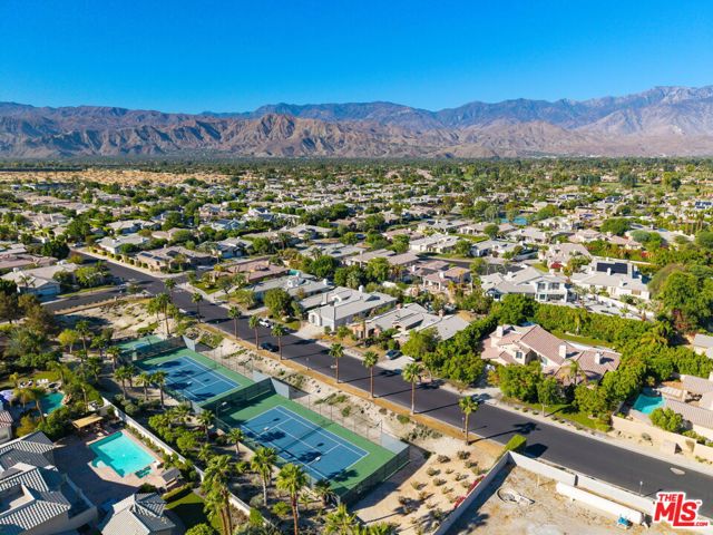 8 Dickens Court, Rancho Mirage, CA 92270